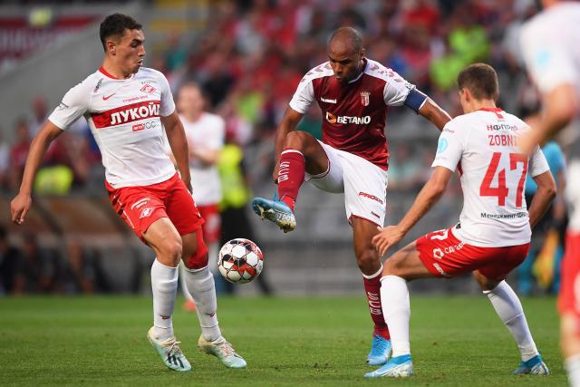 英超上演同分PK争四卡位战 数据:曼联力克维拉